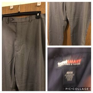 Roundtree and Yorke men’s dress pants grey